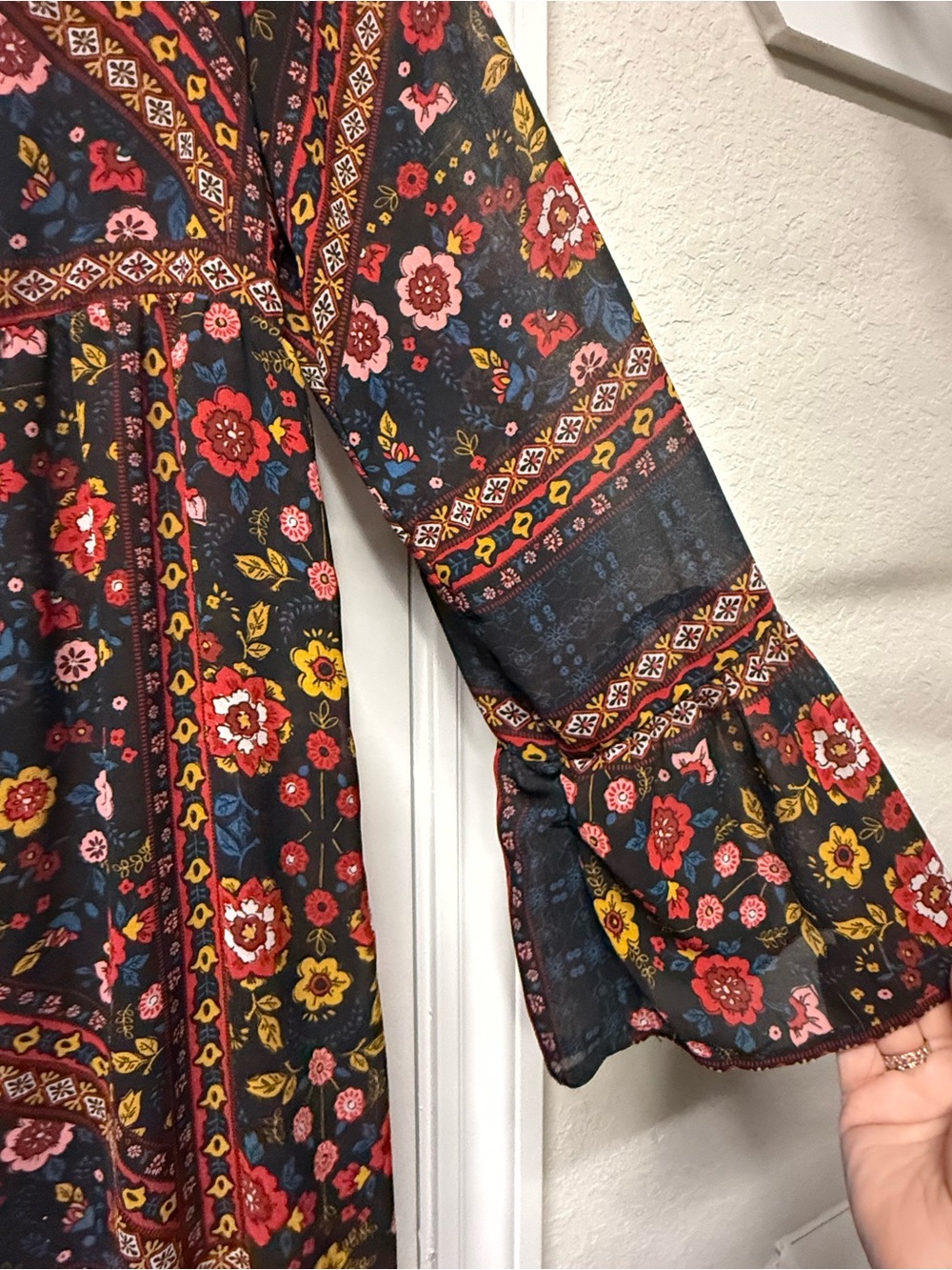 Xhilaration Boho Floral Tunic Dress | Sheer Bell Sleeve | Size Large - Picture 5 of 7
